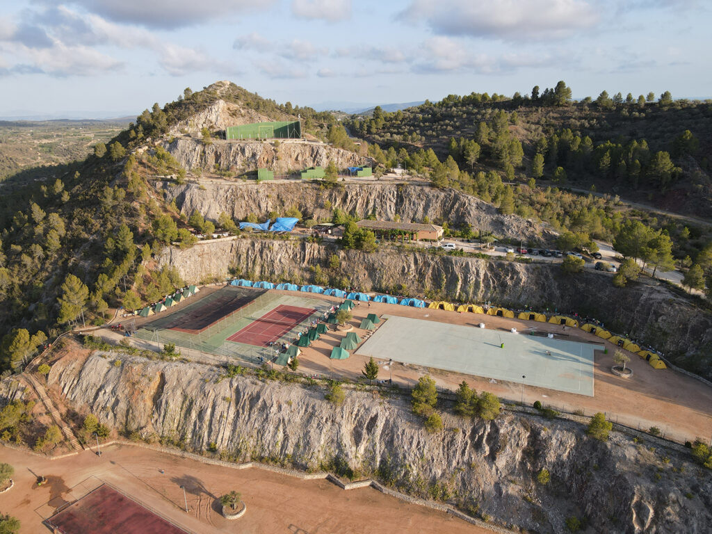 escalona camp campamento navarres